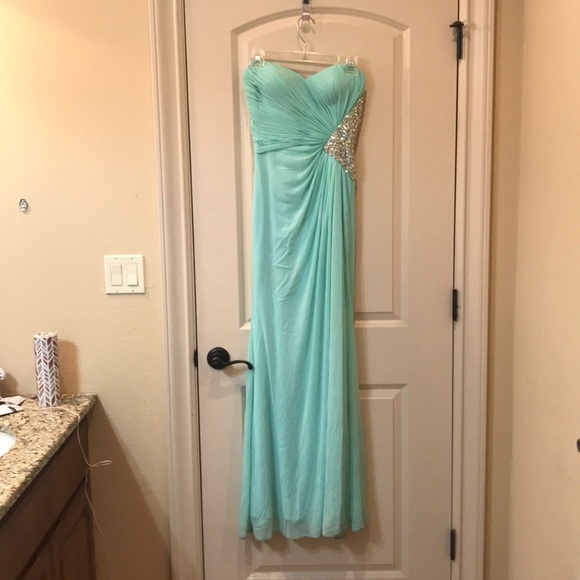 Prom Dresa - Picture 1 of 3